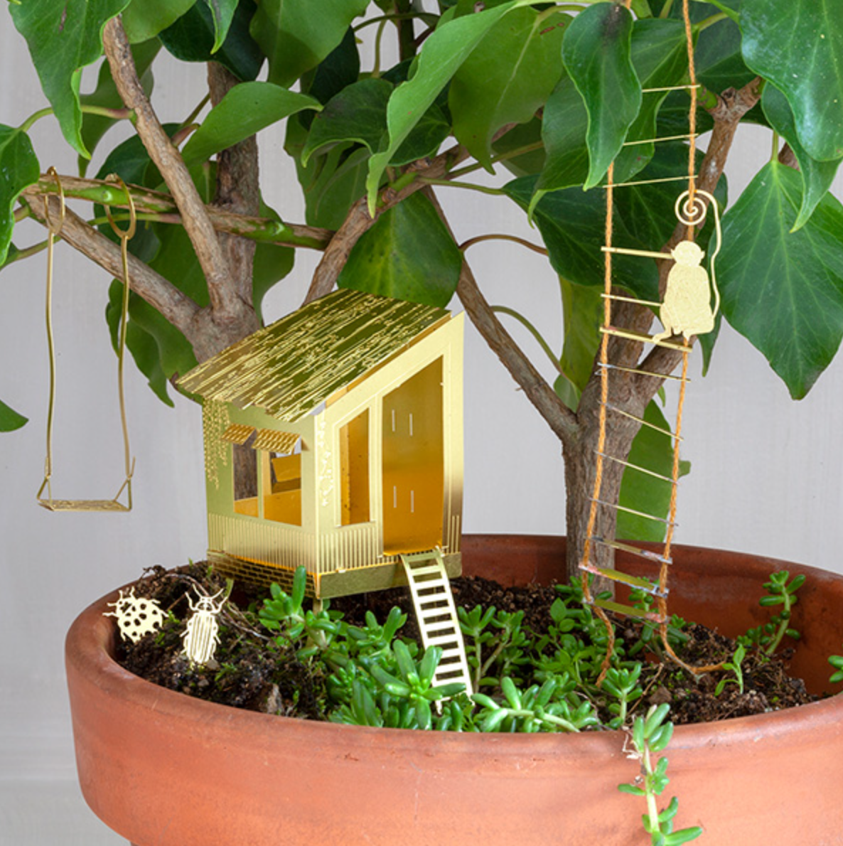 Tiny Treehouse